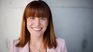 Julia Reuschenbach Blind: Ihre Reise und Inspirationen